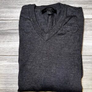 VINTAGE Express Men's Gray Merino Wool Tight-Knit V-Neck Pullover Sweater M
